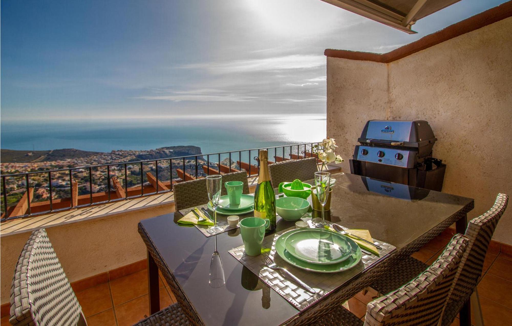 Nice Apartment In Cumbre Del Sol With Wifi Buitenkant foto