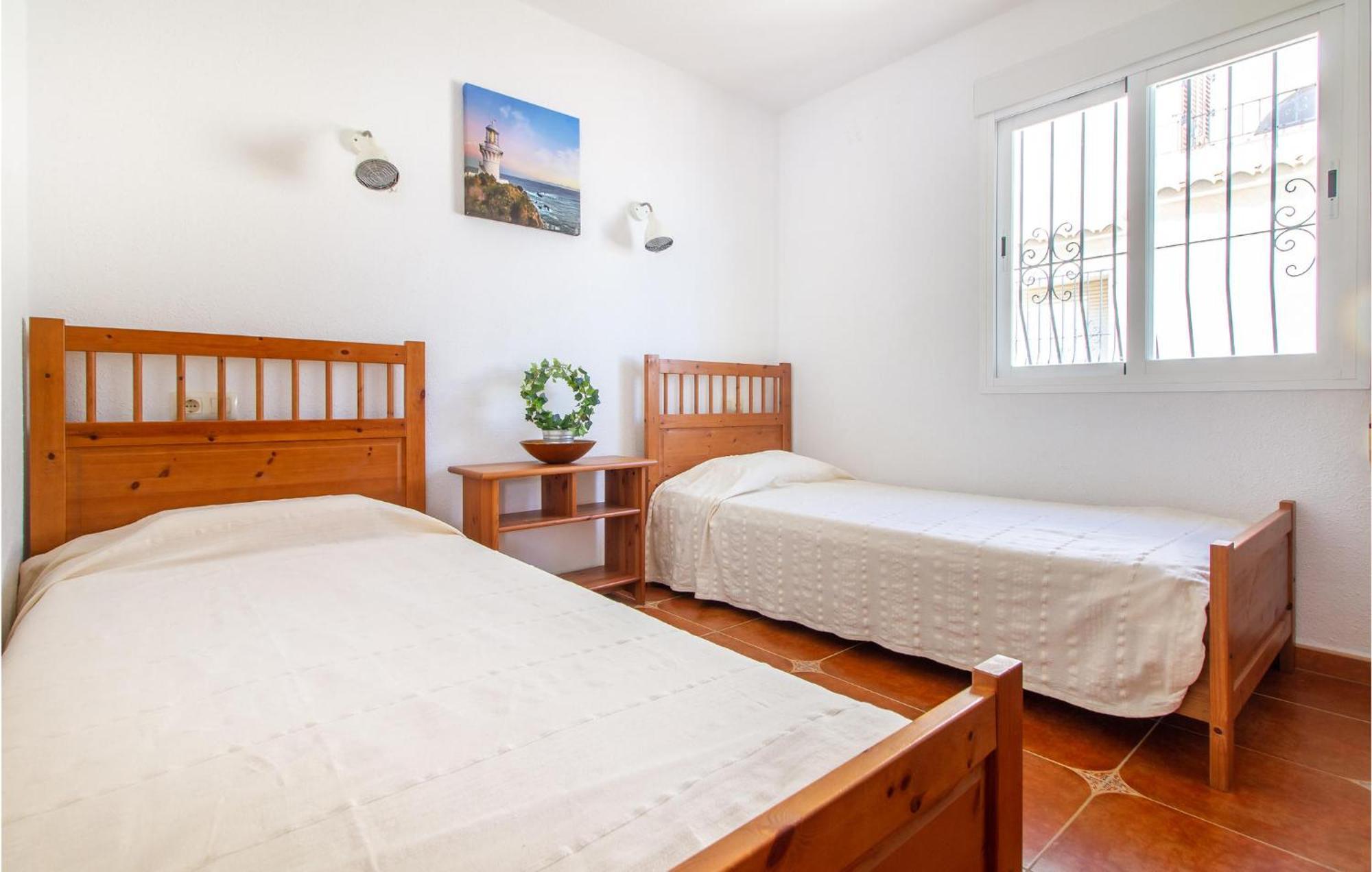 Nice Apartment In Cumbre Del Sol With Wifi Buitenkant foto