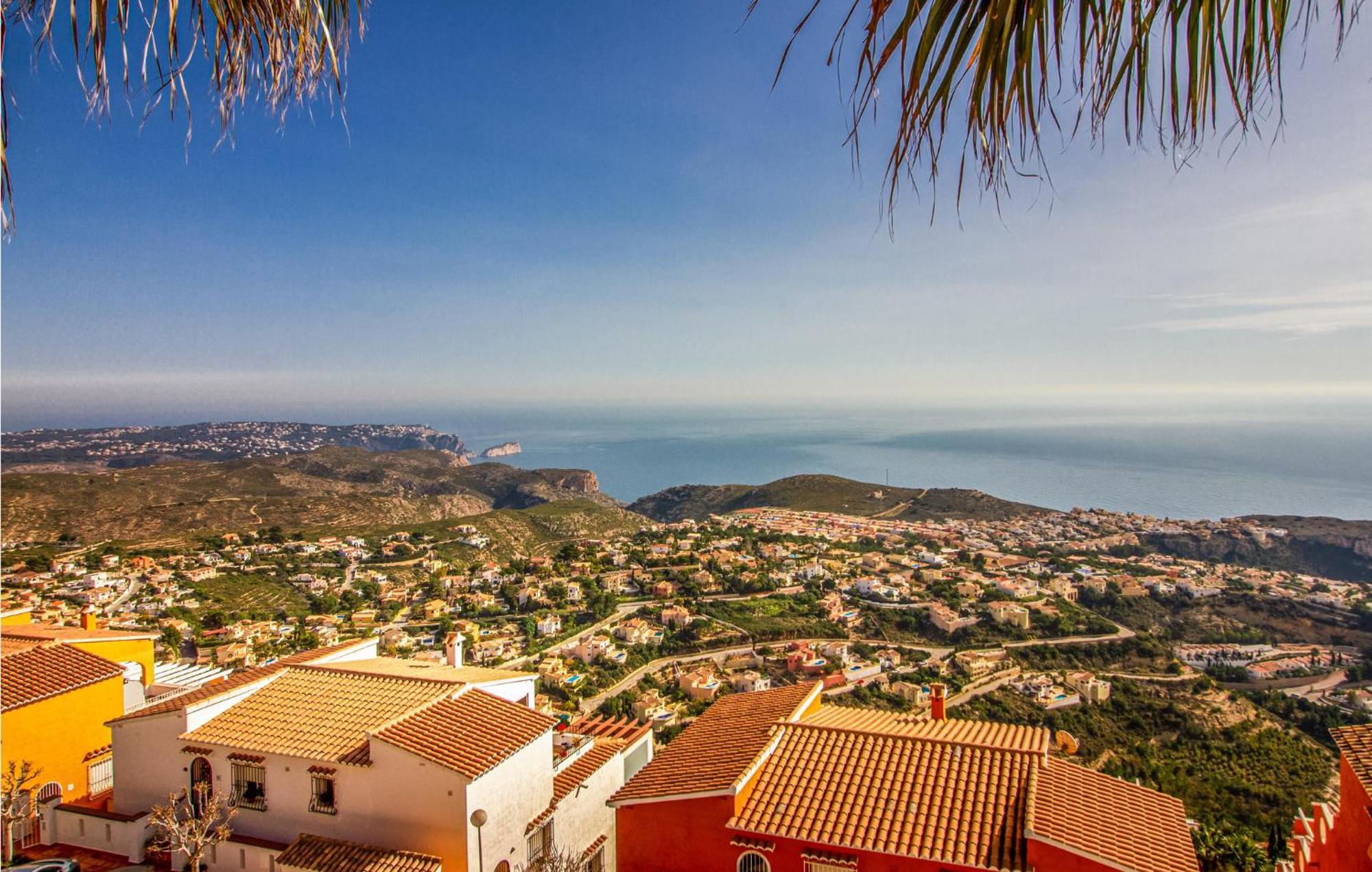 Nice Apartment In Cumbre Del Sol With Wifi Buitenkant foto